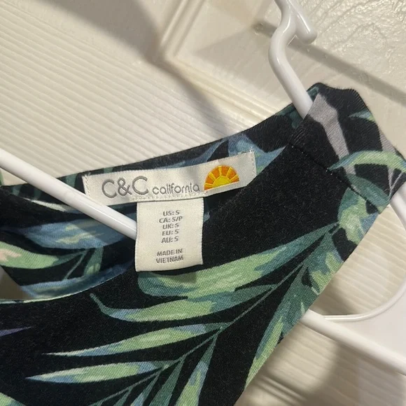 C&C California Blue Resort Sundress - Picture 2 of 5